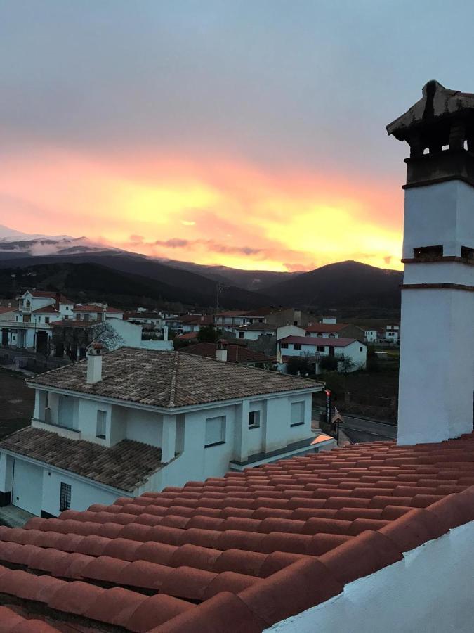 Hotel El Picon De Sierra Nevada Jeres del Marquesado エクステリア 写真